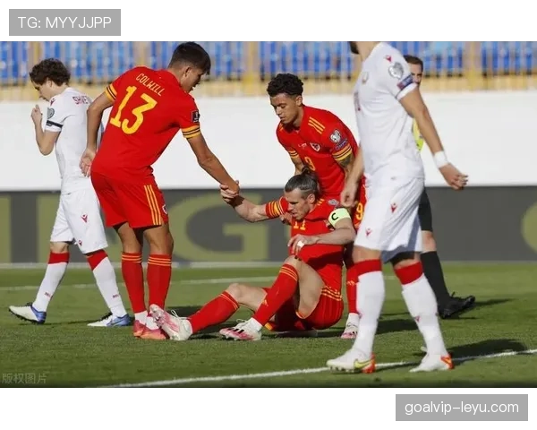 莱切边路进攻奏效,关键胜利助球队延续强势表现 莱切边路进攻奏效,关键胜利助球队延续强势表现