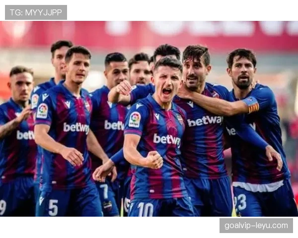 塞维利亚核心球员延续火热状态,成球队争胜关键 塞维利亚核心球员延续火热状态,成球队争胜关键