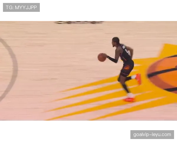 杰伦·格林突破拉开防守空间提升火箭进攻效率